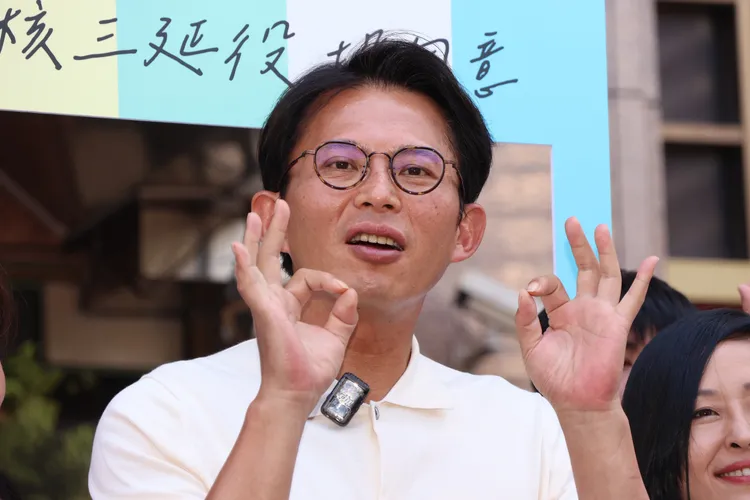 轟內閣改組「全是小圈圈用人」！黃國昌喊話：卓榮泰下台負責