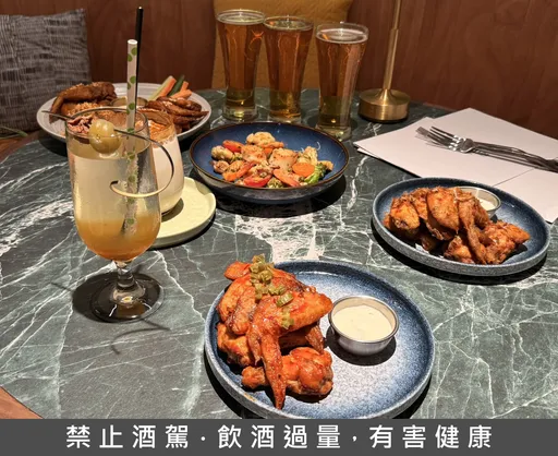 GUMGUM雞翅啤酒餐廳進駐台北小巨蛋第一排 8/1開幕3天全店5折
