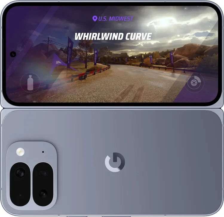 折疊機Pixel 10 Pro Fold升級耐用鉸鏈與雙層抗衝擊玻璃。Google提供