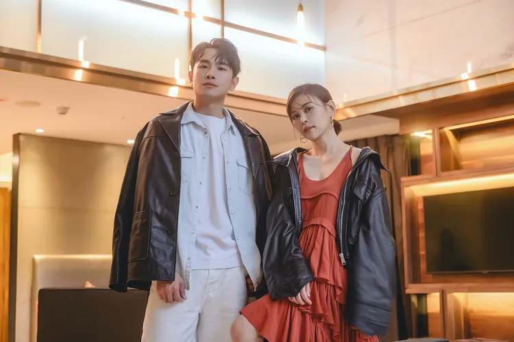 因拍戲結緣的陳謙文與方馨，私下如同姐弟般的好交情。葡萄長工作室