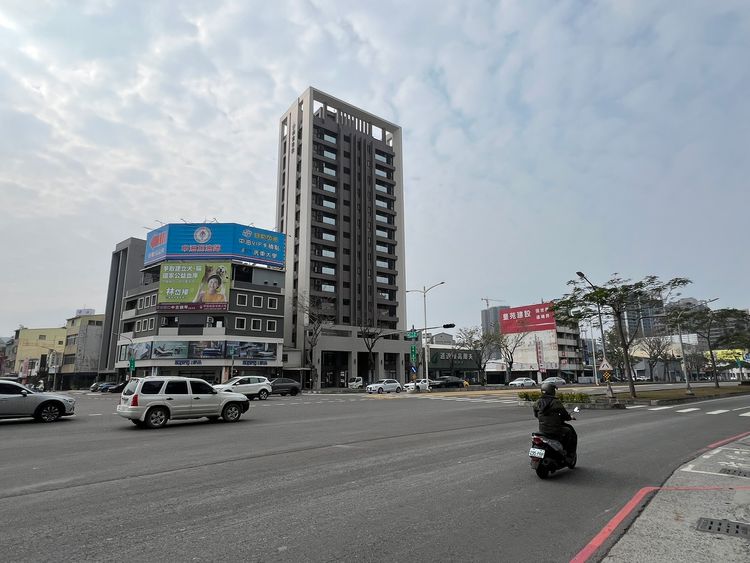 中古屋交易慘兮　台屋8月年減2成住商下滑35%