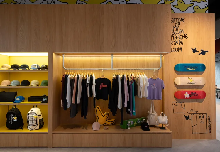 Mark Gonzales新店店裝原汁原味呈現主理人的滑板藝術風格。品牌提供