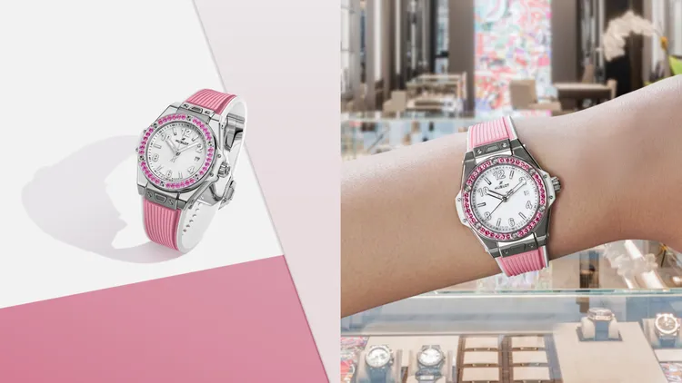 Hublot Big Bang One Click悅彩特調系列，33mm，緞面拋光精鋼錶殼，錶圈鑲嵌 36顆粉紅藍寶石，亮白錶盤，橡膠錶帶，MHUB1120自動上鍊機芯，動力儲存約40小時，防水深度100米，43萬8000元。品牌提供