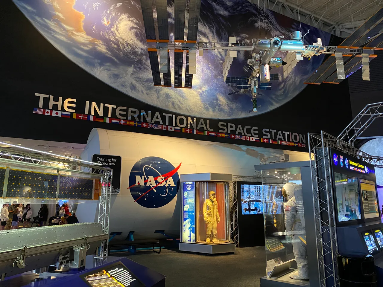 「休士顿太空中心」(Space Center Houston)是一座科学博物馆,也是美国太空总署(NASA)约翰逊太空中心的官方游客中心。庄伟祺摄