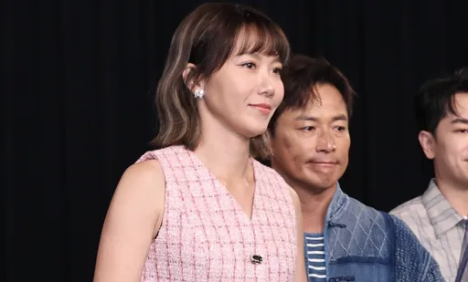 大牙離婚後首露面《百味人生》首映會 最新狀態曝光