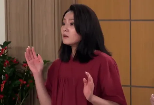 顏曉筠「殺害」初戀情人母親遭揭穿 發瘋狂賞自己巴掌