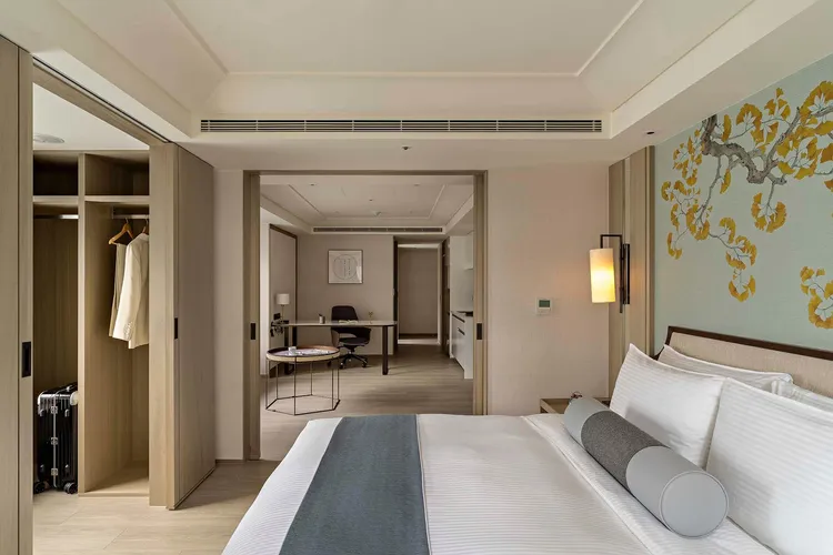 菁英套房一房一廳舒適格局，體驗頂級酒店式公寓小豪宅氛圍。瀚寓酒店提供