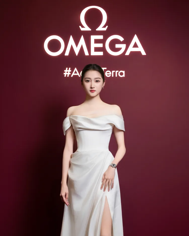 關曉彤。品牌提供