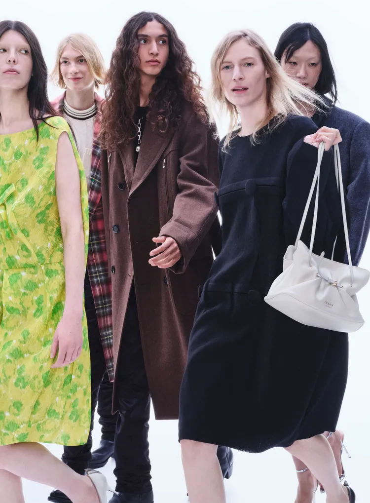 PRADA 2025秋冬Dada包。品牌提供