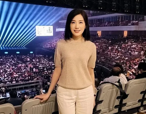 女歌手负债千万还离婚 朝圣江蕙泪如雨下重燃信念
