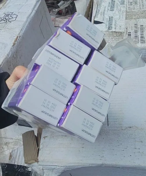 收受报废的疫苗。桃园地检署提供