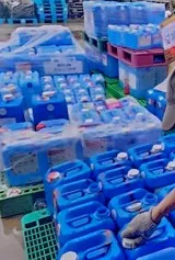 收受报废洗涤消毒剂。桃园地检署提供