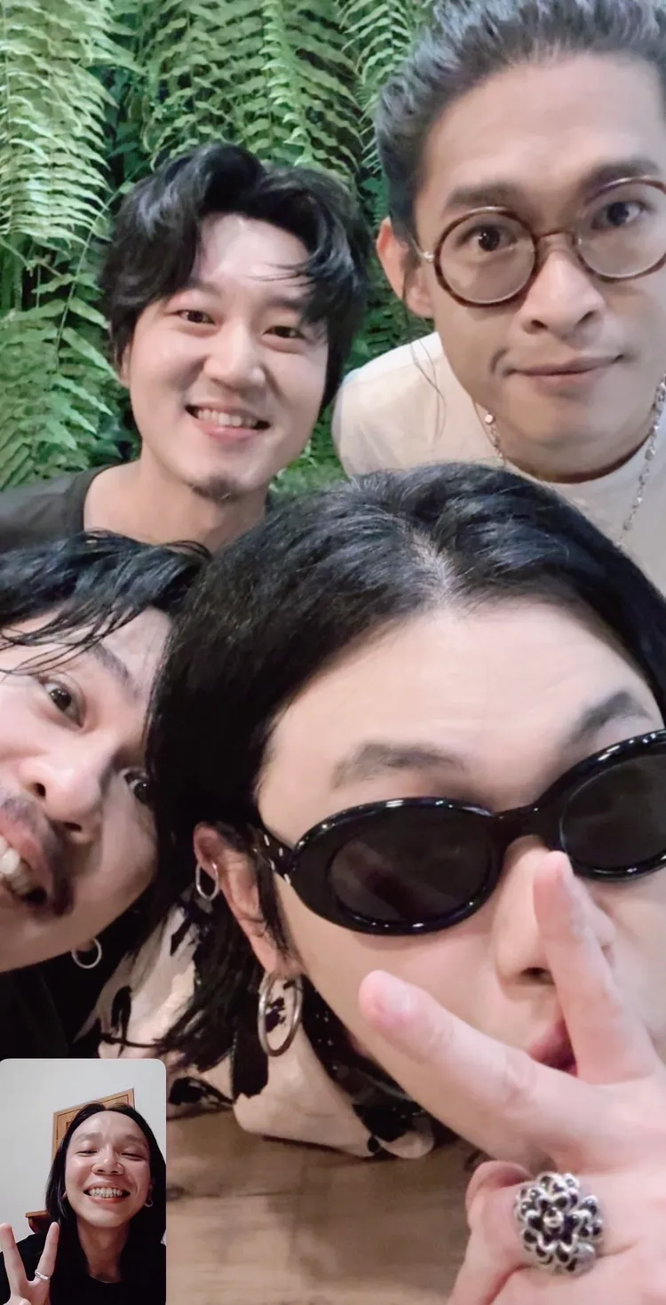 以諾表示：「所幸有團員的大力支持，讓我今天可以在產房陪伴寶寶誕生，感謝麋乾爹們，也謝謝歌迷朋友的祝福！」相信音樂提供