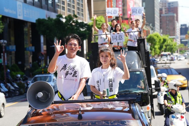 挖玉山高度深放核廢料？黃國昌嗆：民粹沒唸書！跟綠「核廢料放你家」一樣