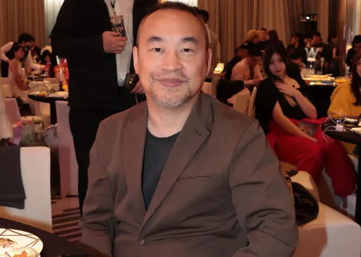 「麻吉大哥」黄立成被爆投资加密货币大亏5.5亿 帐户竟还有44亿!