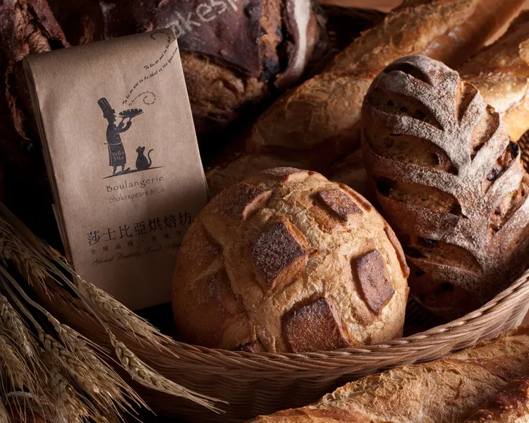 煙波國際觀光集團自助早午餐更邀請世界麵包冠軍王鵬傑跨界助陣，晨光中品嚐頂尖烘焙美味。業者提供