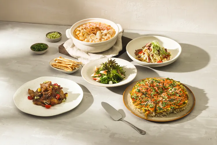 煙波國際觀光集團表示，為讓早餐變成旅行的主角，集結7大主廚一次出手，從上百道料理中淬煉出14道明星料理，正式躍上早午餐檯。業者提供