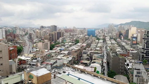 房價貴老屋交易量增 40年宅北市交易達55%