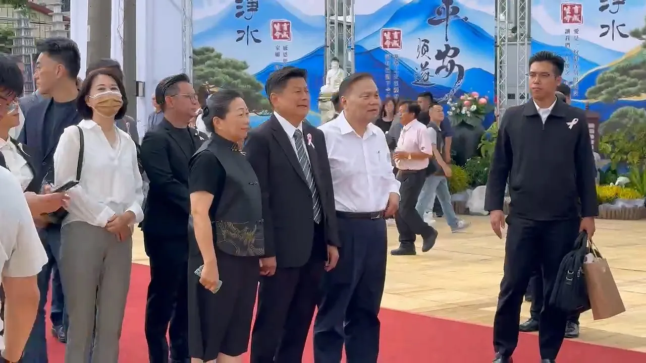 蓝营政治人物到齐。民众提供