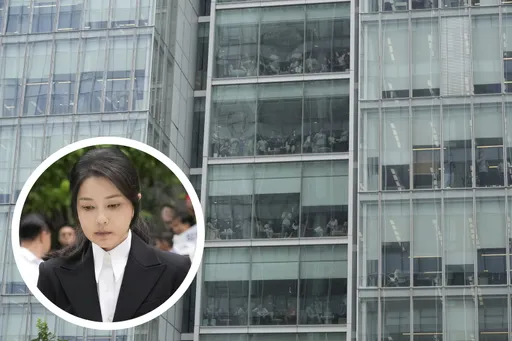 南韓上班族全擠到窗邊 爭看前第一夫人接受訊問