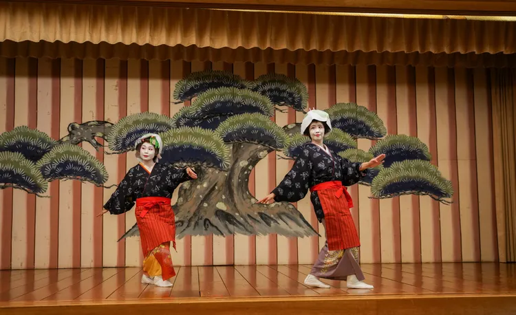 想在能代舊料亭金勇體驗藝妓、舞妓導覽服務，可提前預約。田欣雲攝影