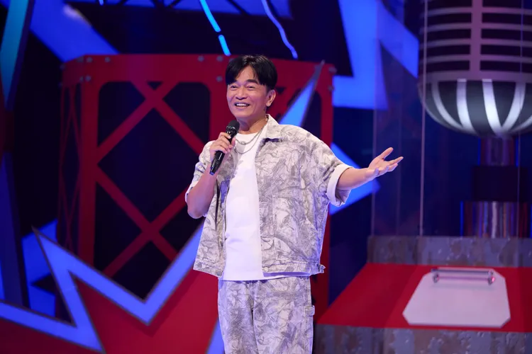 吳宗憲重磅現身，提前一小時到場，超慎重。公視台語台提供