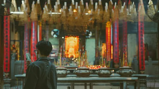 鬼月晚一月好兄弟「更饿更凶」？ 命理师说话了：1生肖恐有意外