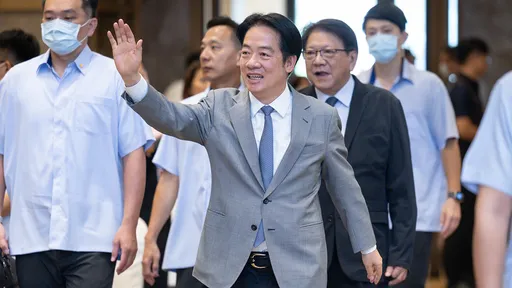 赖清德民调「雪崩式下跌」!游盈隆:上任至今流失500万人