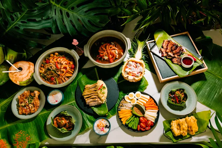 嘉義福容voco酒店即日起至8/31推出東南亞料理節匯聚南洋經典美食。業者提供