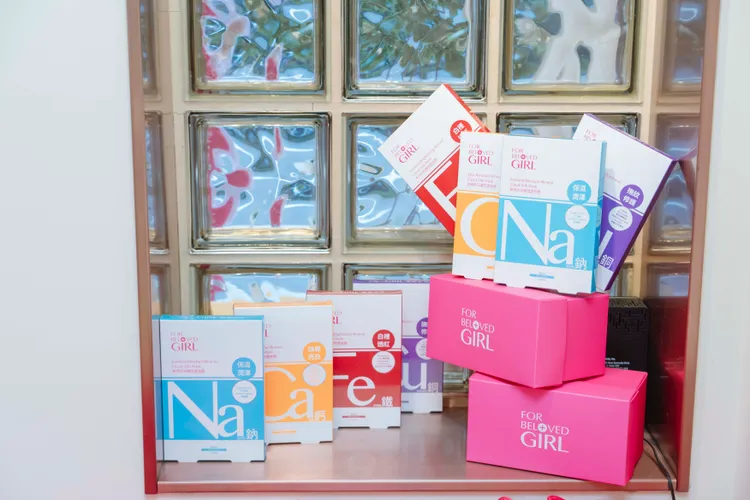 寵愛之名寵愛女孩礦物雲絲膜，5片／499元。品牌提供