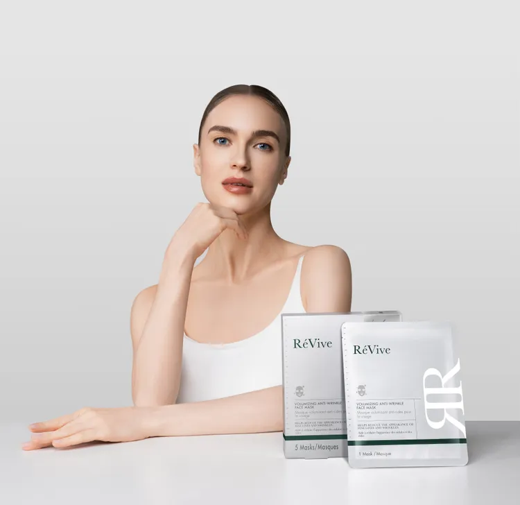 ReVive以科研為基礎，推出全新超導面膜系列，透過微分子超導科技優化成分導入路徑，打開吸收新境界。品牌提供