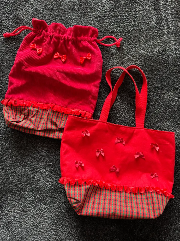 女兒也喜歡紅色。翻攝北川景子X