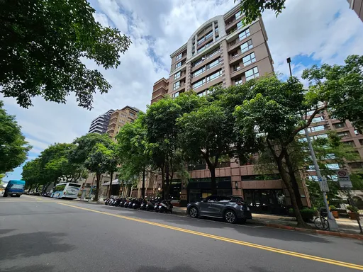 政经低迷医生如何买房 信义房屋建议留意公共建设中小宅