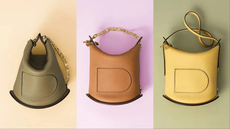 Delvaux Pin Twist手袋擁有多種背法與色選，各11萬9500元。品牌提供