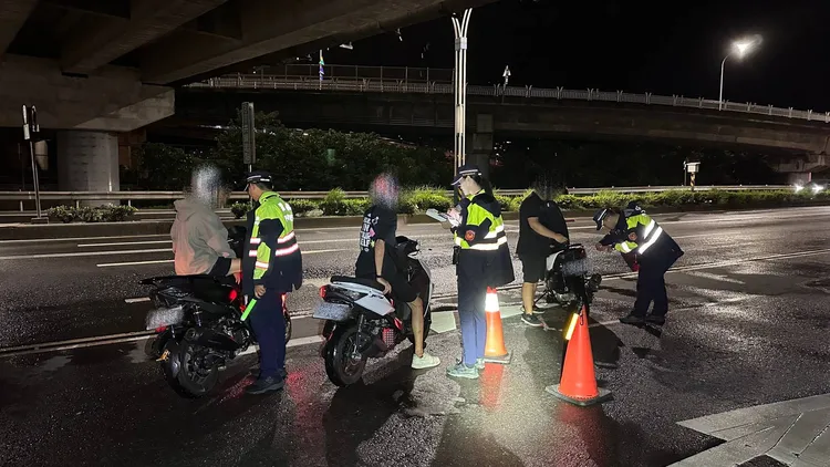 淡水警方暑期加強查緝。警方提供
