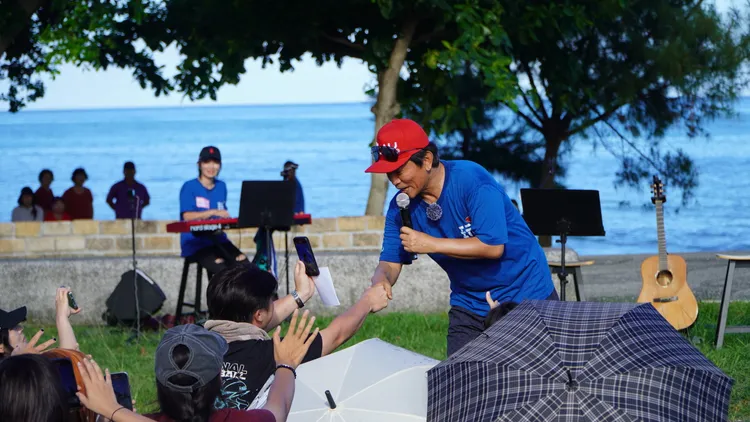 吳宗憲現場開唱，粉絲樂翻。《綜藝玩很大》提供