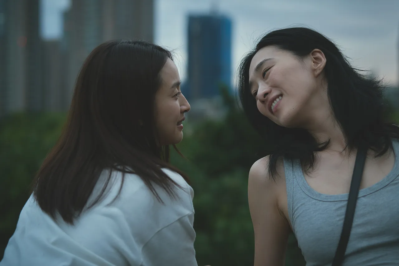 林依晨、吴可熙在片中都挑战与以往个性不同的角色。周子娱乐提供