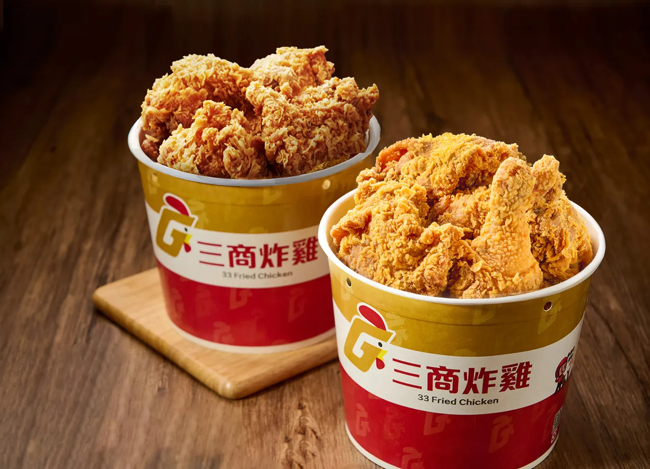 期間「義式雞腿桶」買一送一,優惠價僅380元。三商炸雞提供