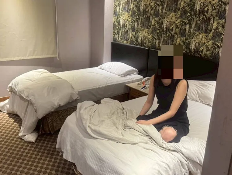 台中警掃黃發現被業者稱為「現役AV女優」的日籍女，但卻乏人問津。民眾提供