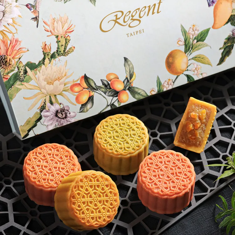 8/18/4日美食展開展期間，每日下午2點晶華攤位將舉辦月餅試吃以及早鳥優惠活動。台北晶華提供