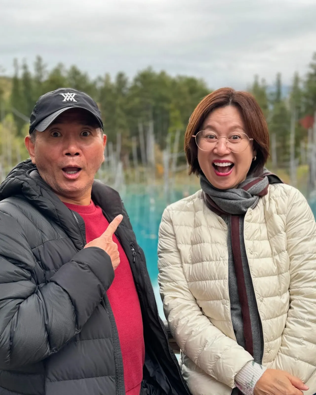 朴美善(右)与李俸源结婚近32年。翻摄朴美善IG