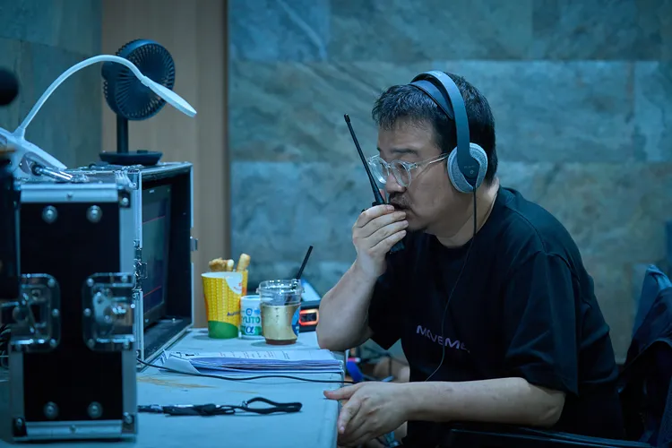 延尚昊以低製作成本拍攝《醜得要命》，主要演員也都降低片酬響應。壹壹喜喜提供