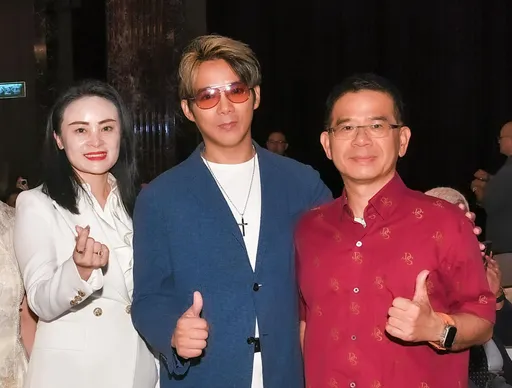 可怕!陳子強半夜胸悶痛驚醒 看診找不到病因
