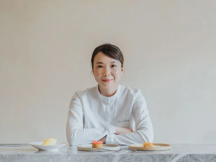 Range Rover 攜手擁有米其林三星經驗的甜點主廚韓慧婷 Una Han 精心策劃專屬巧克力甜點。業者提供