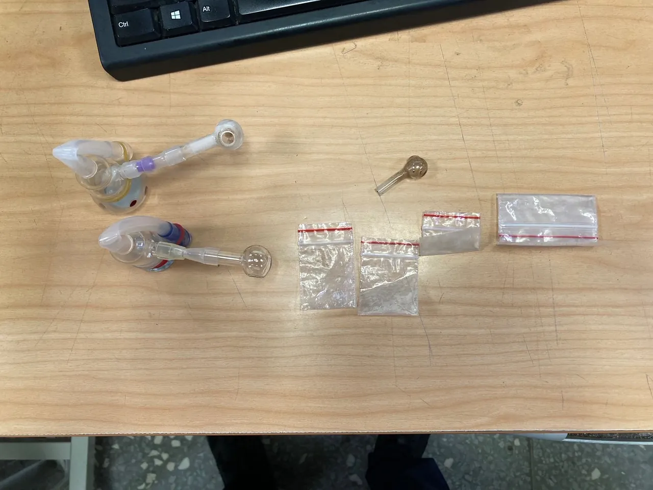 警方查獲車上安毒。警方提供