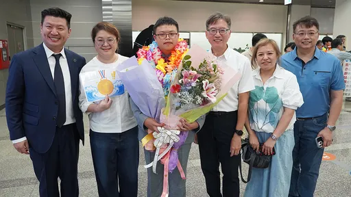 地科奥林匹亚夺双金 薇阁中学何海铭:这是趟耐心与毅力的旅程