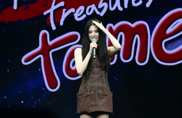 韓韶禧秀舞技，還被粉絲影片感動落淚。陳薇安攝