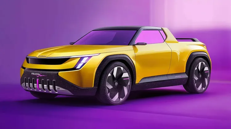 車頭採用來自Vision 7S概念車的設計元素，甩開傳統格柵，換上窄版LED燈及整合式前護板，營造未來感強烈的視覺效果。原廠照片