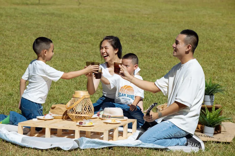 煙波花蓮太魯閣草間帶廣場親子可自在休憩。業者提供
