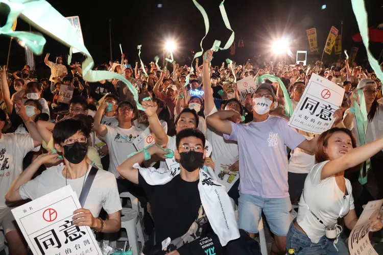 民眾黨公投之夜。莊宗達攝